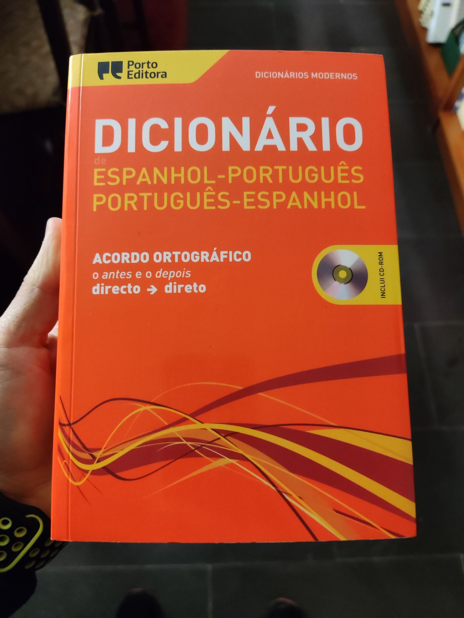 Dicionário Português - Espanhol