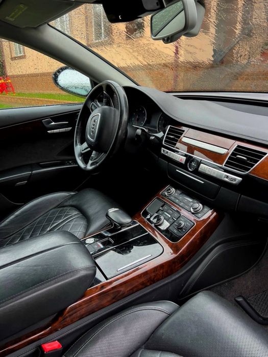 Продається Ауди А8