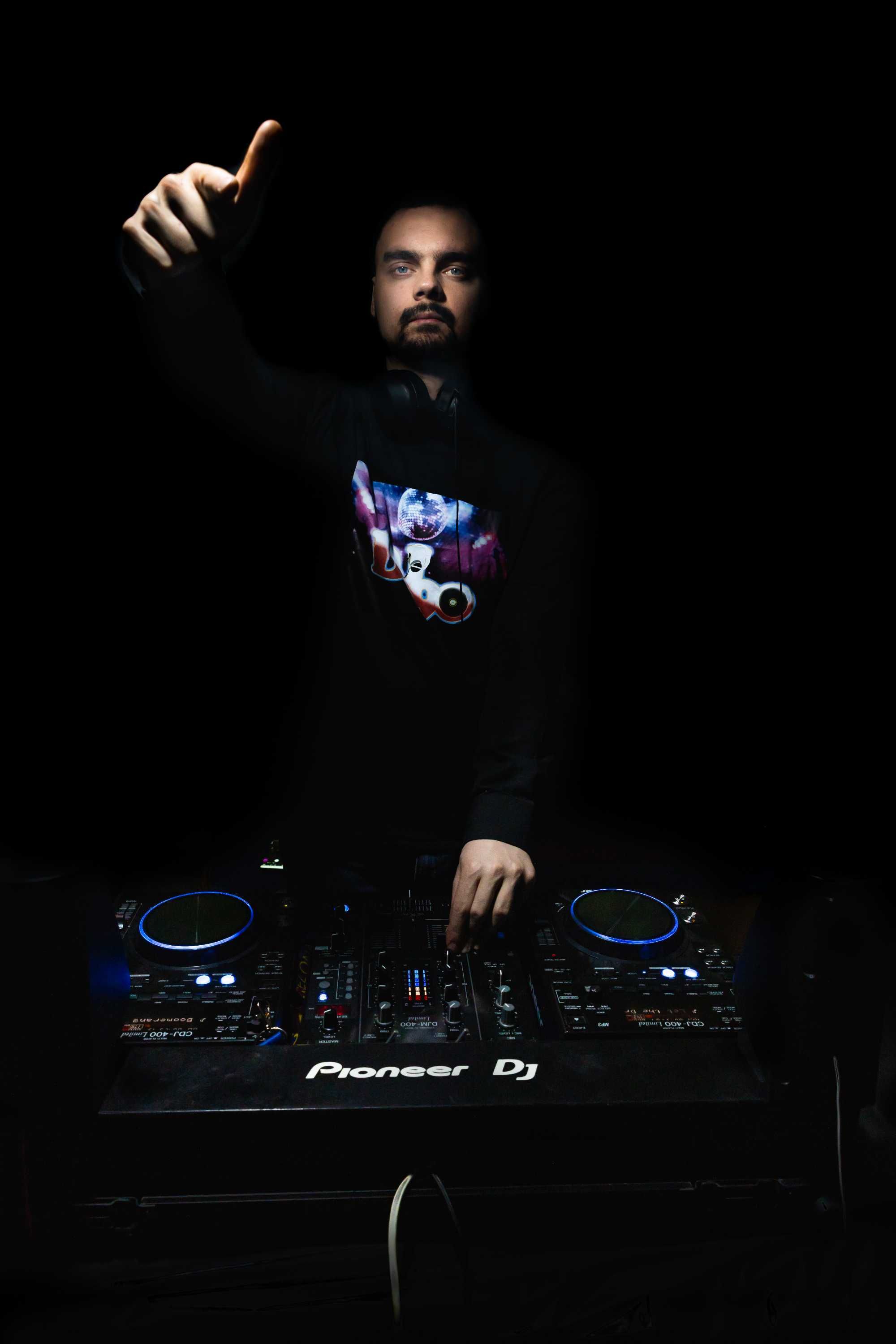 Jest DJ 90! Jest Impreza! Urodziny / Wesele / Firmowa
