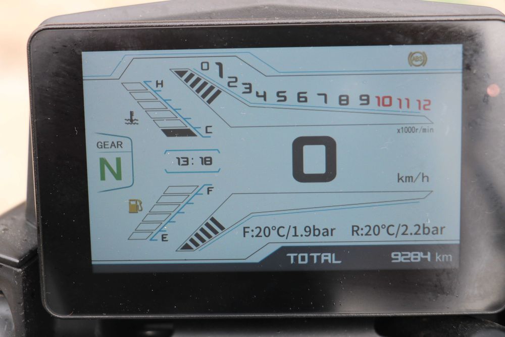 QJ motor 125 COMO NOVA