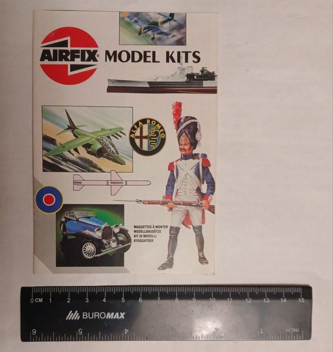 Рекламный буклет для сборных моделей, упаковка от сборного модели само