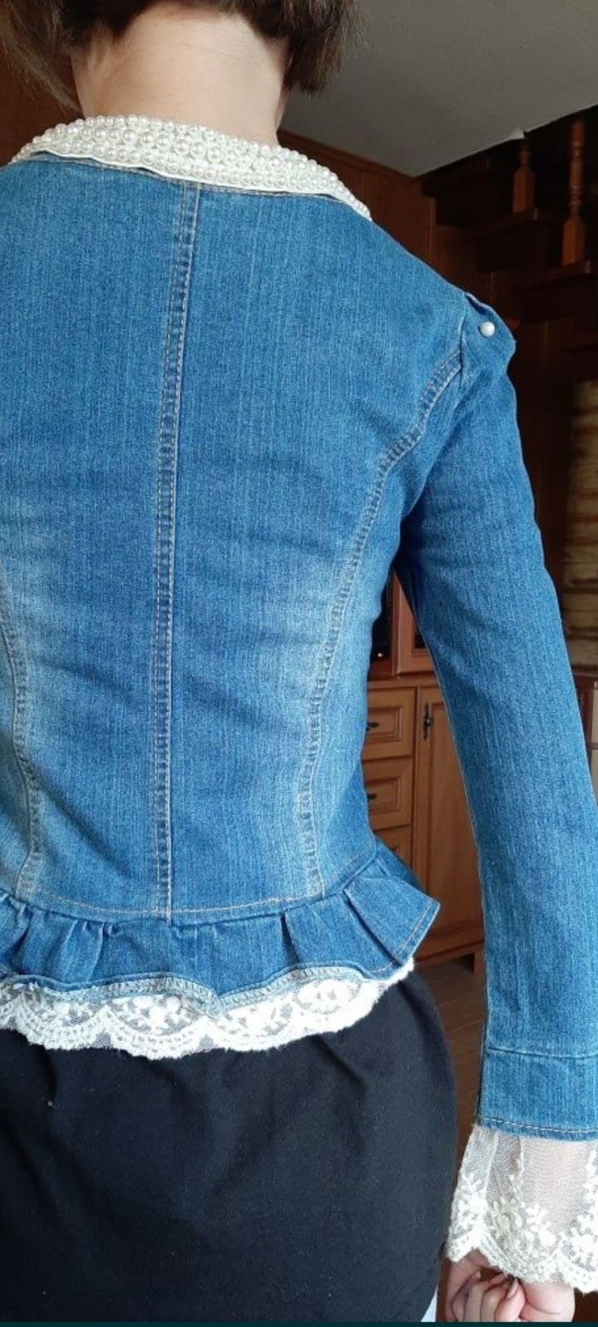 Куртка джинсовая р.40-42