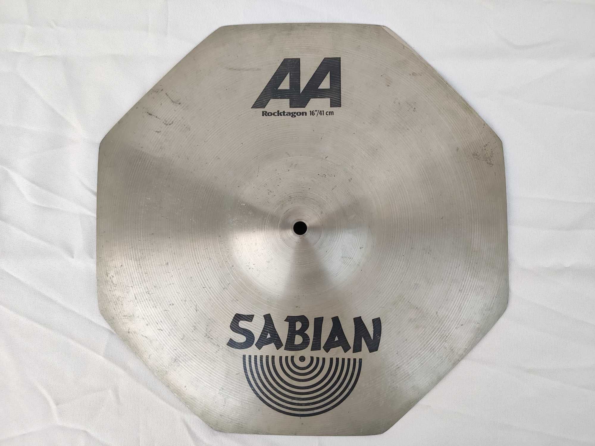 Prato Sabian AA Rocktagon 16 " Crash