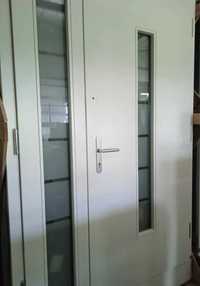 Drzwi drewniane świerk- profil 92,  1555xh2550, szyba bezpieczna