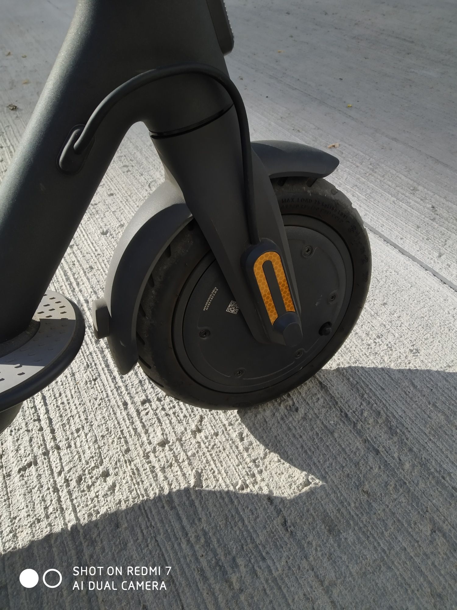 Электросамокат Xiaomi Mi Electric Scooter Essential Black