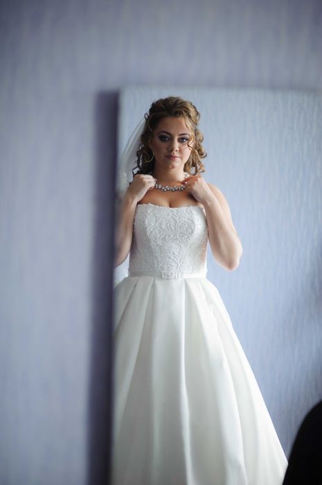 Продам свадебное платье