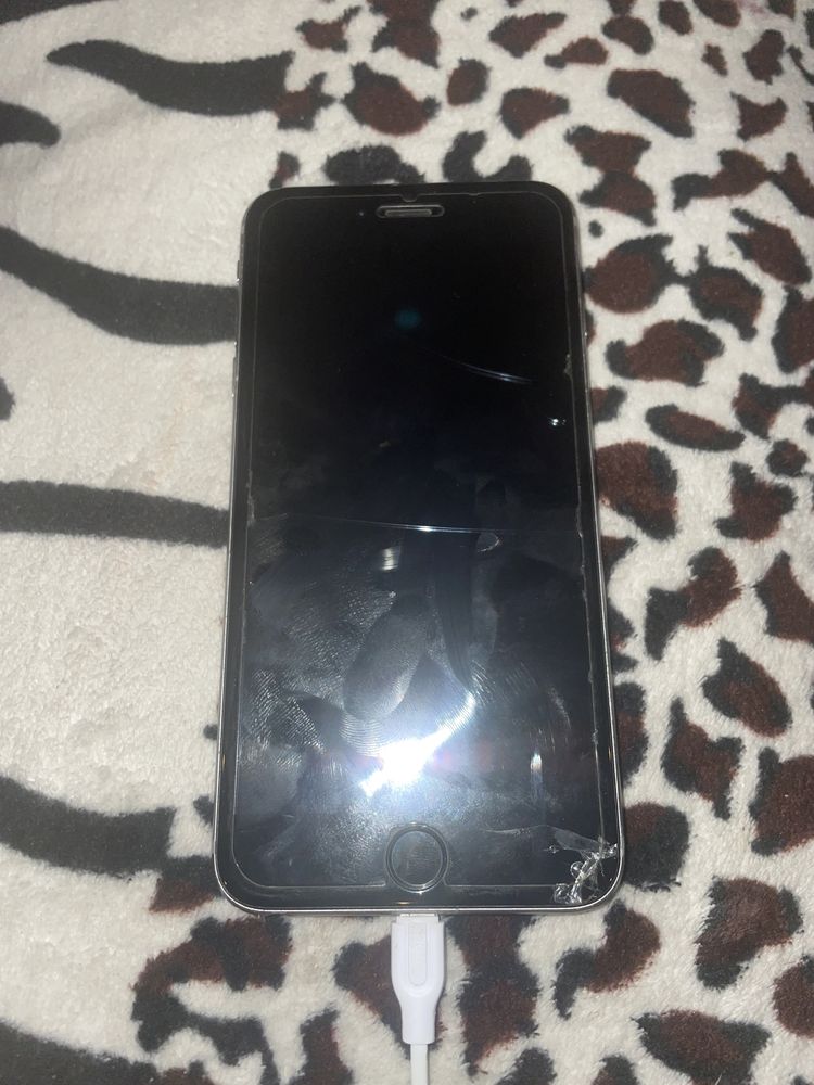 Iphone 6 Plus encontra se em bom estado