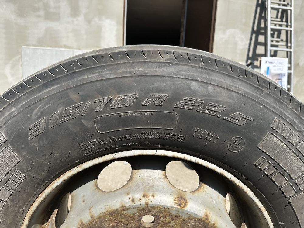 Opona z felga Pirelli 315/70 R22,5