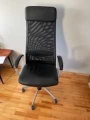 Krzesło biurowe BILLUM czarne