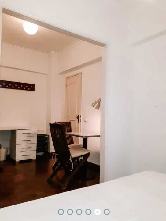 Quarto-Estúdio Vista Para o Castelo