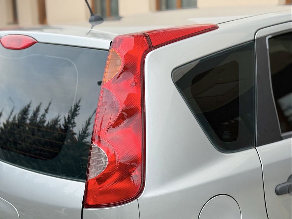 Nissan Note 2008 рік 1.4 бензин 142 тисячі пробігу