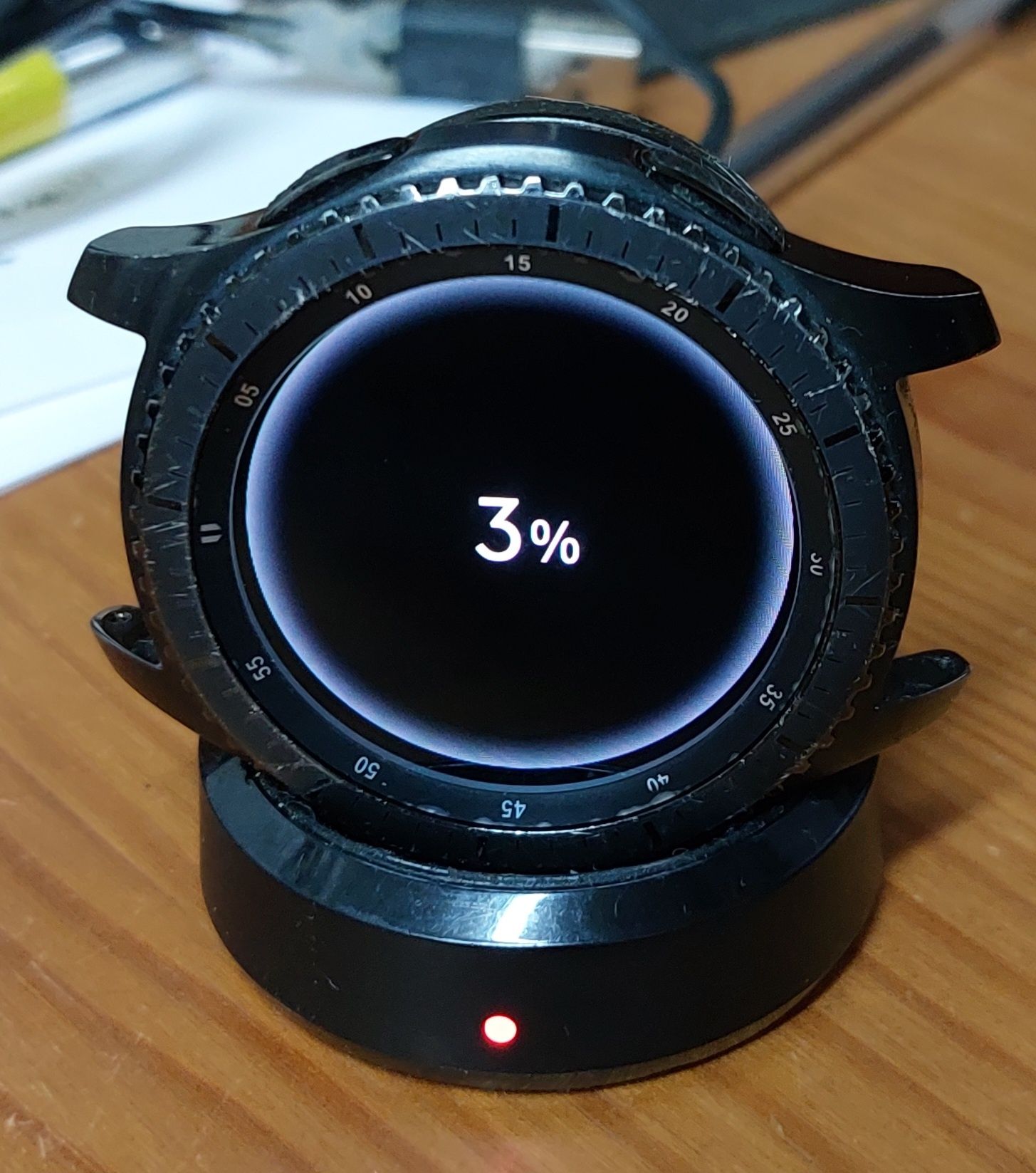Smartwatch Samsung Gear S3 para peças