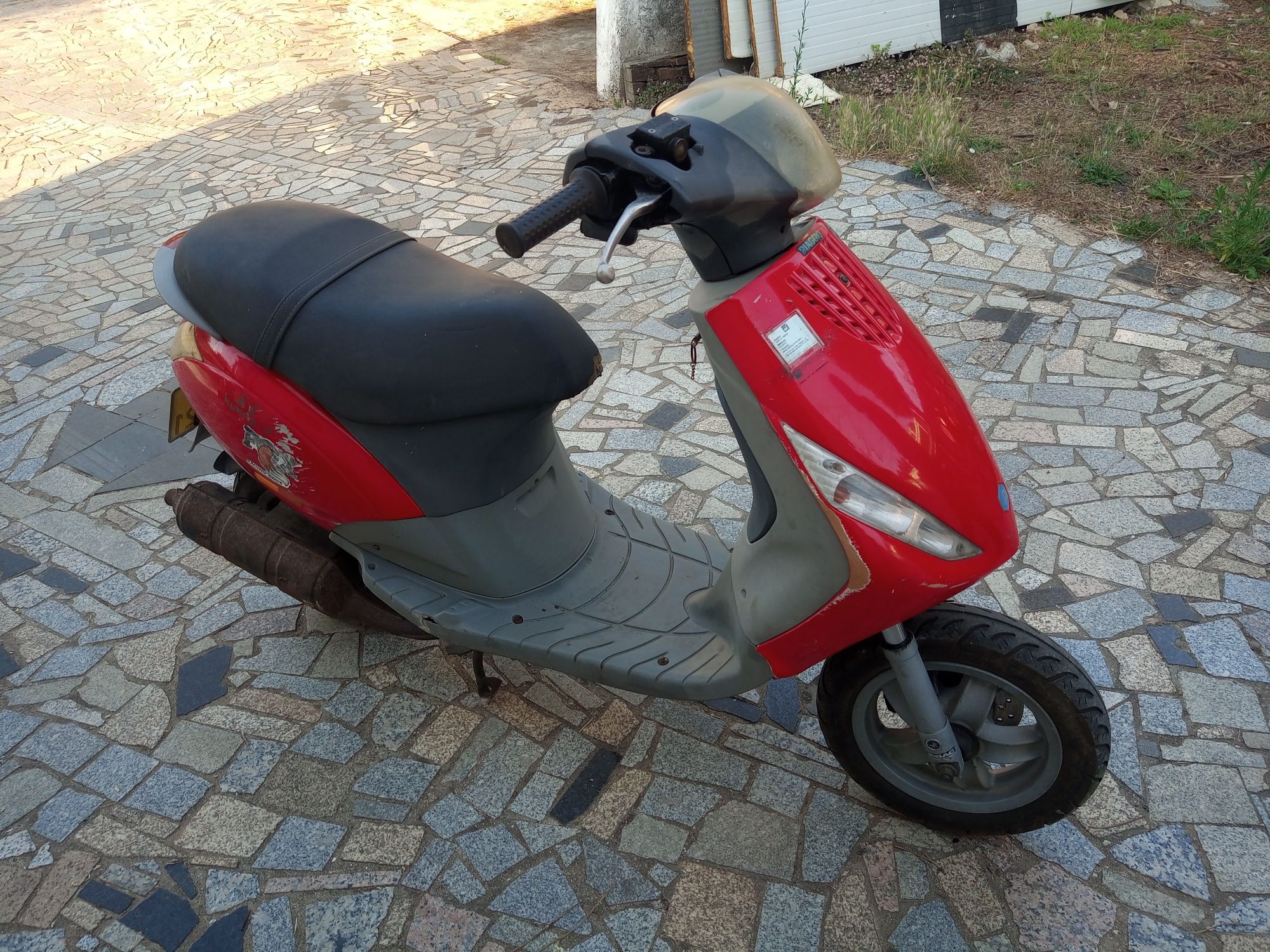 Scooter Piaggio Zip