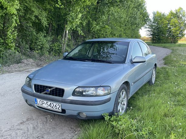Volvo s60 2.4+lpg 170km