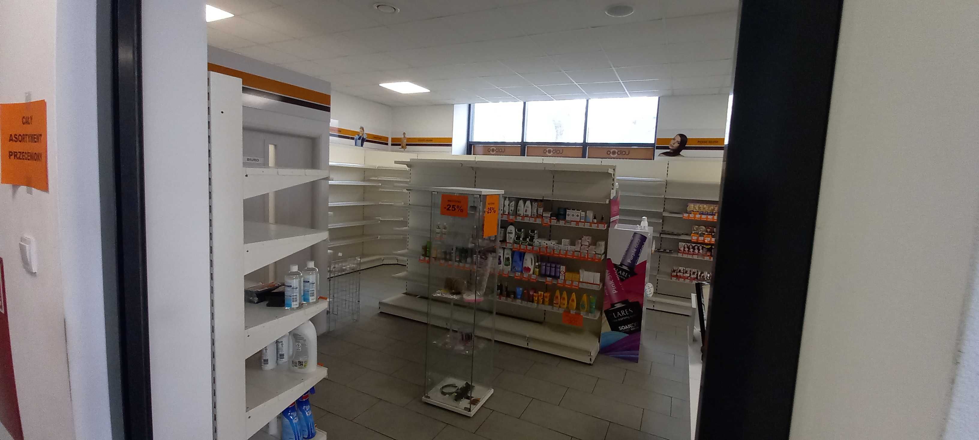 lokal do wynajęcia,66m2,centrum miejscowości,parter,wifi, duże witryny