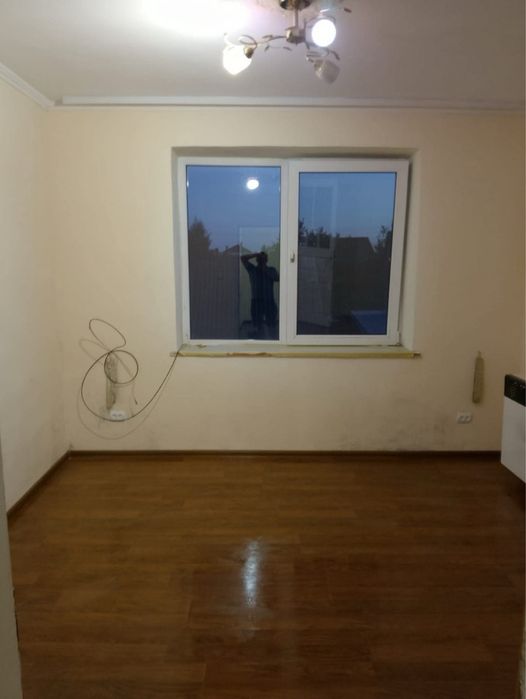 Продаж 1 кімнатної квартири в Комарно (40 кілометрів від Львова)