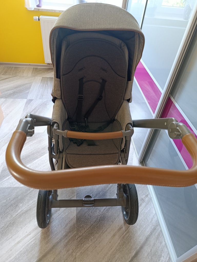 Sprzedam wózek 2w1 Roan Esso