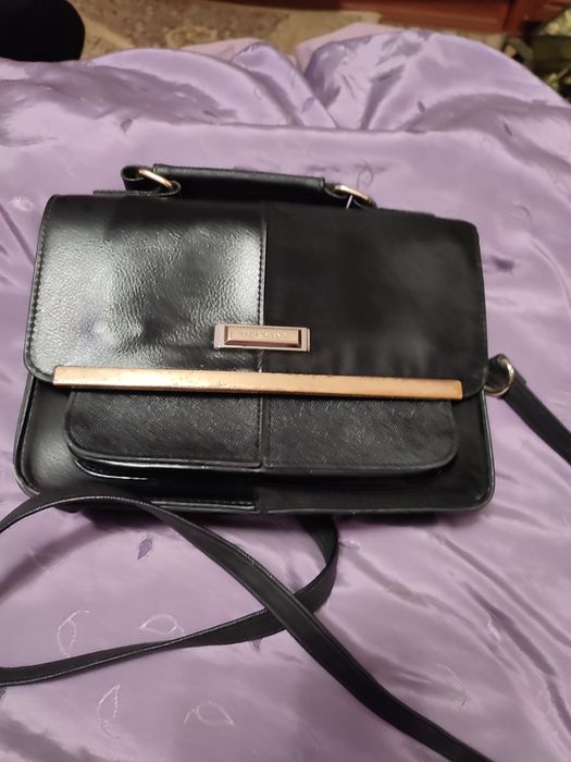 Продам  сумку  в хорошому стані