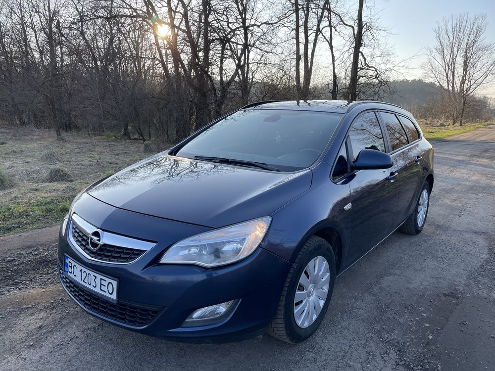 Opel Astra J 1.7