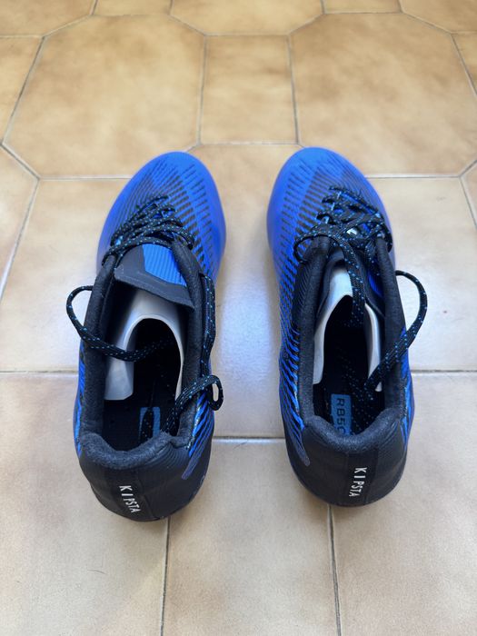 Chuteiras KIPSTA RB500