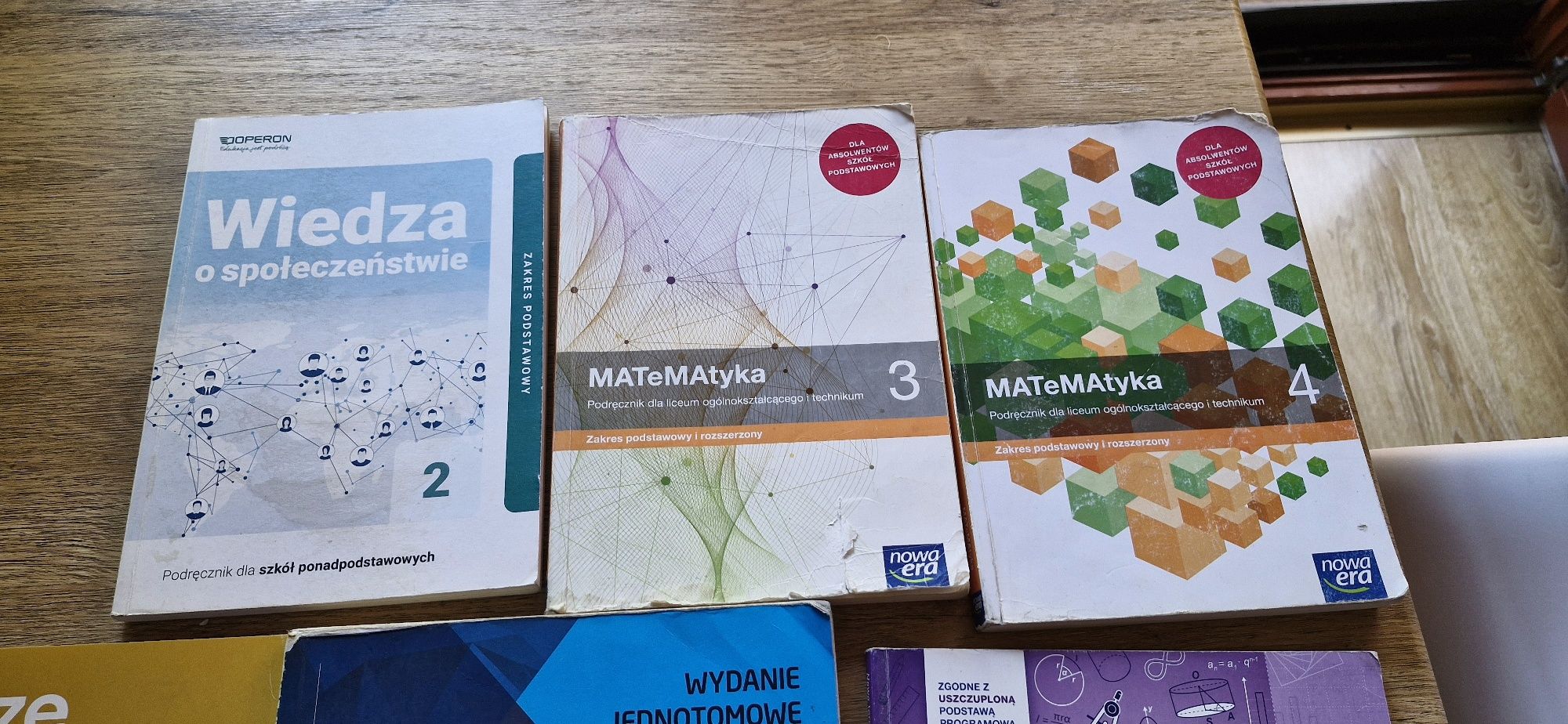 Zestaw podręczników klasa 4 i 5 technikum logistyka książki do matury