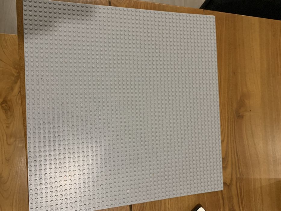 Centenas de peças Lego originais