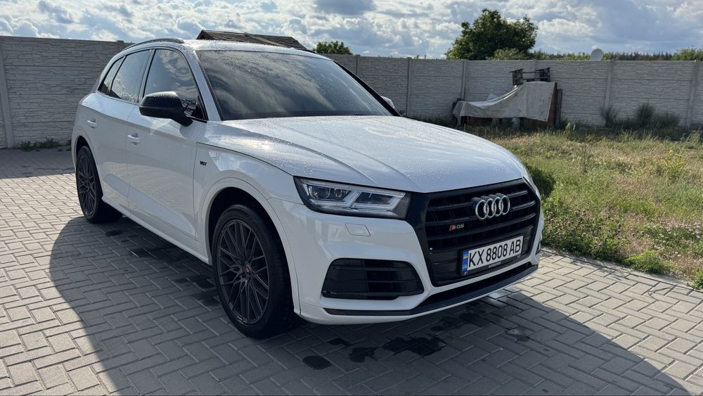 Audi SQ5 2019 год
