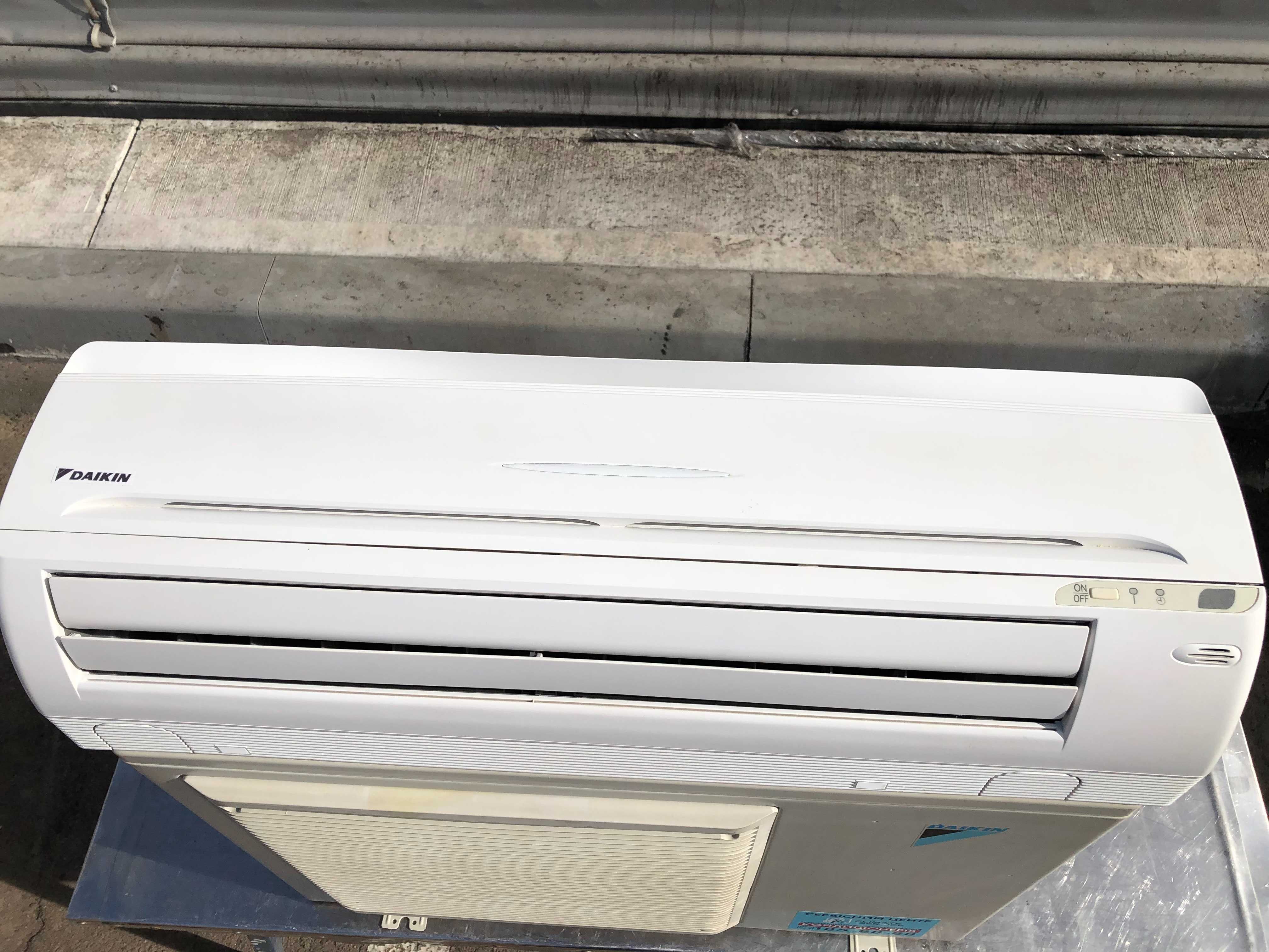 Кондиционер настенный Daikin FT25DBV11B/R25DBV11B б/у до 30м2 монтаж