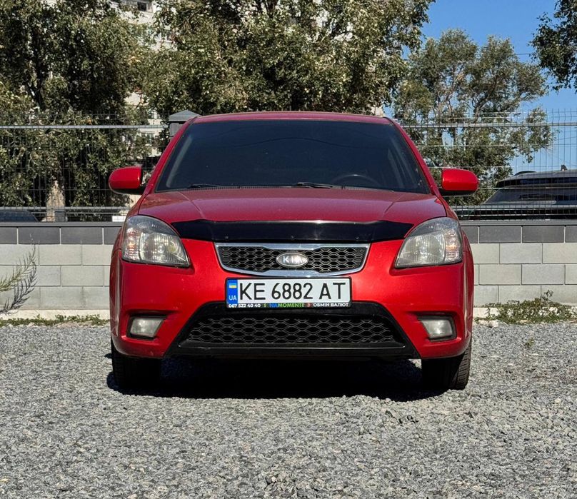 Продам авто Kia Rio 2011 газ/бензин