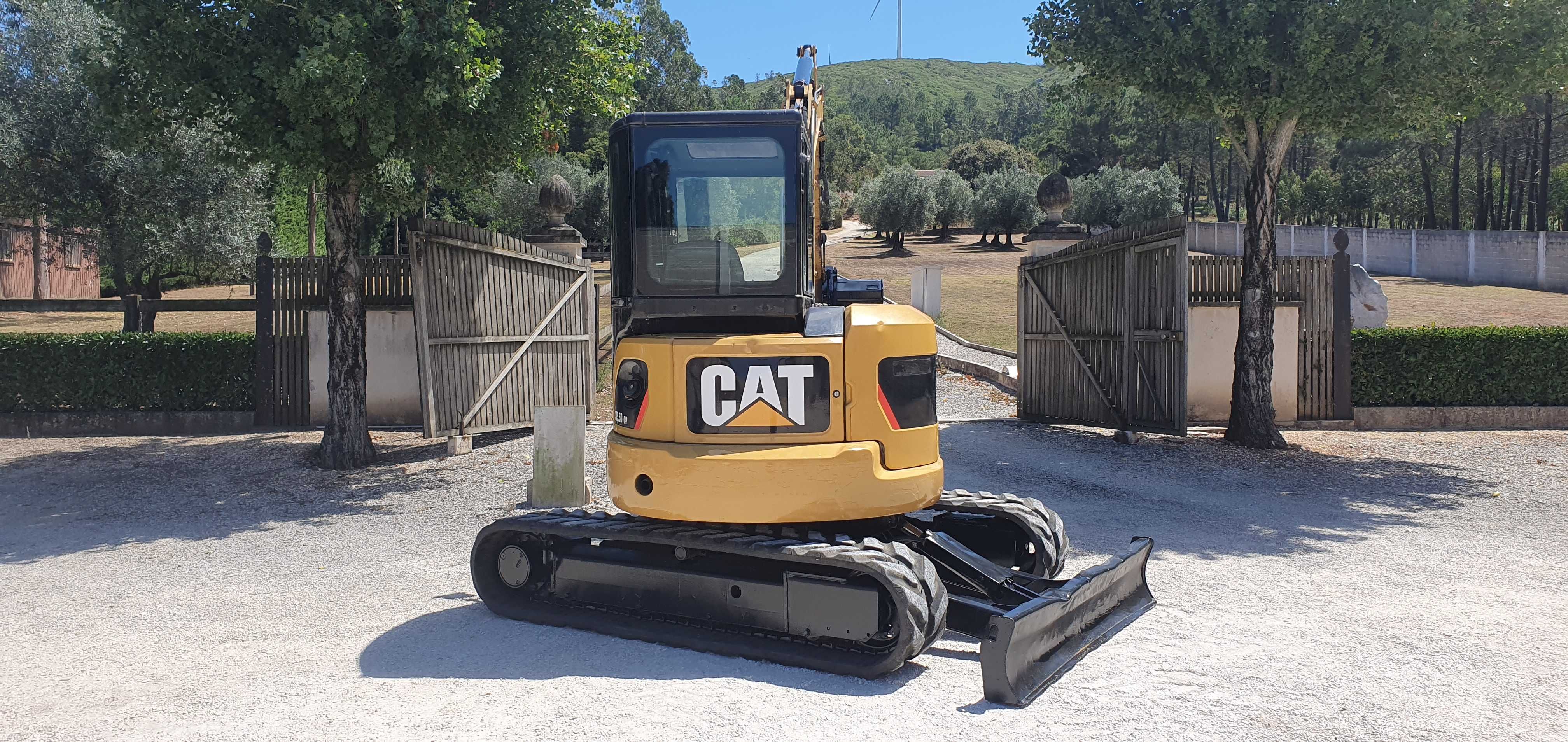 Mini giratoria Caterpillar 305 5 D CR