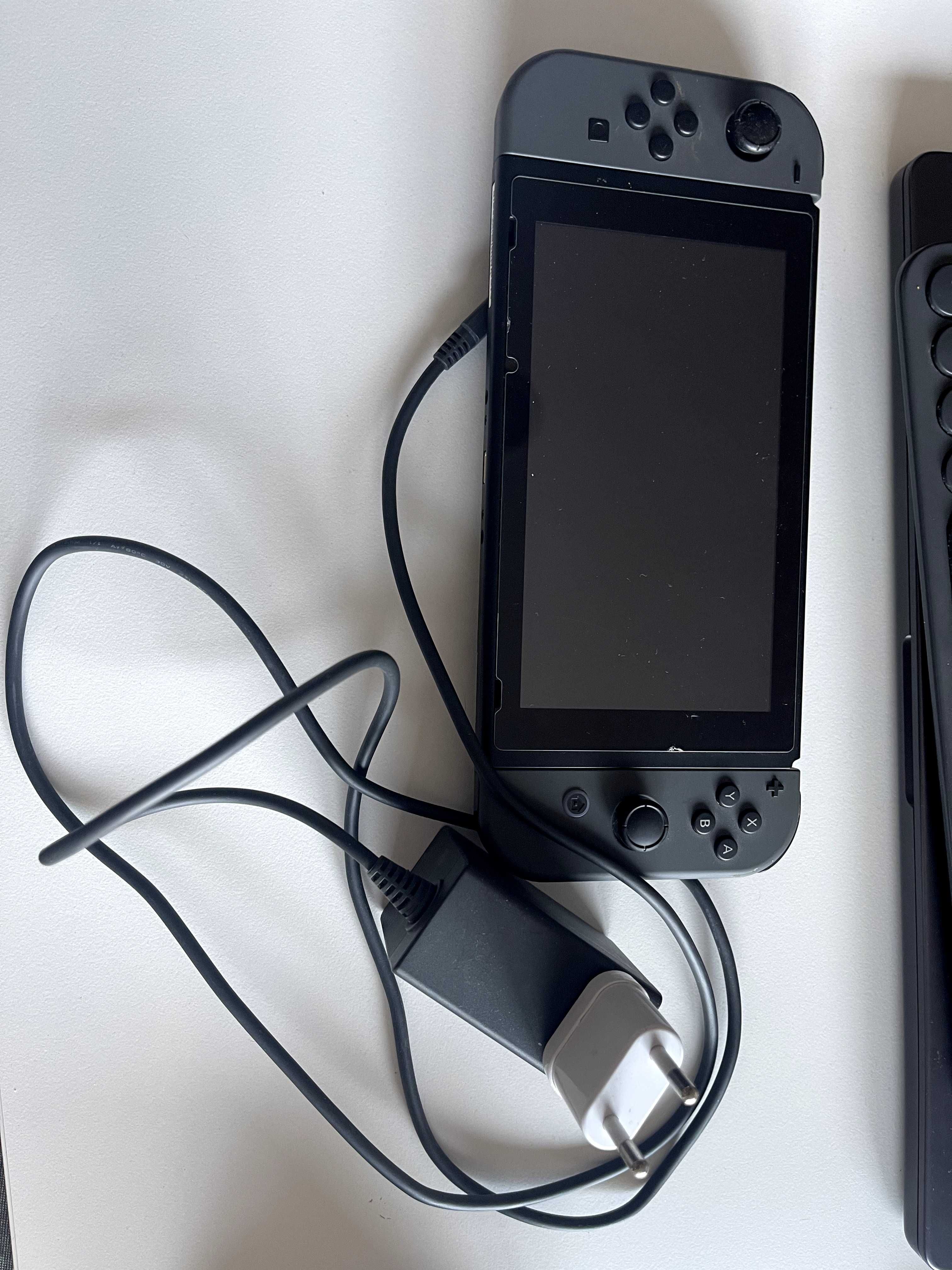 Consola Nintendo Switch 1.1 + Comando Pro