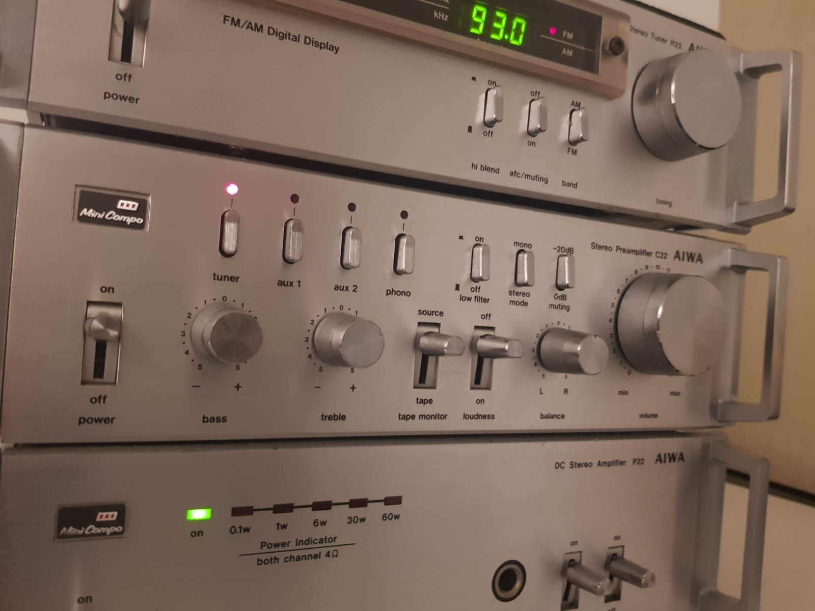 Mini wieża Aiwa 22