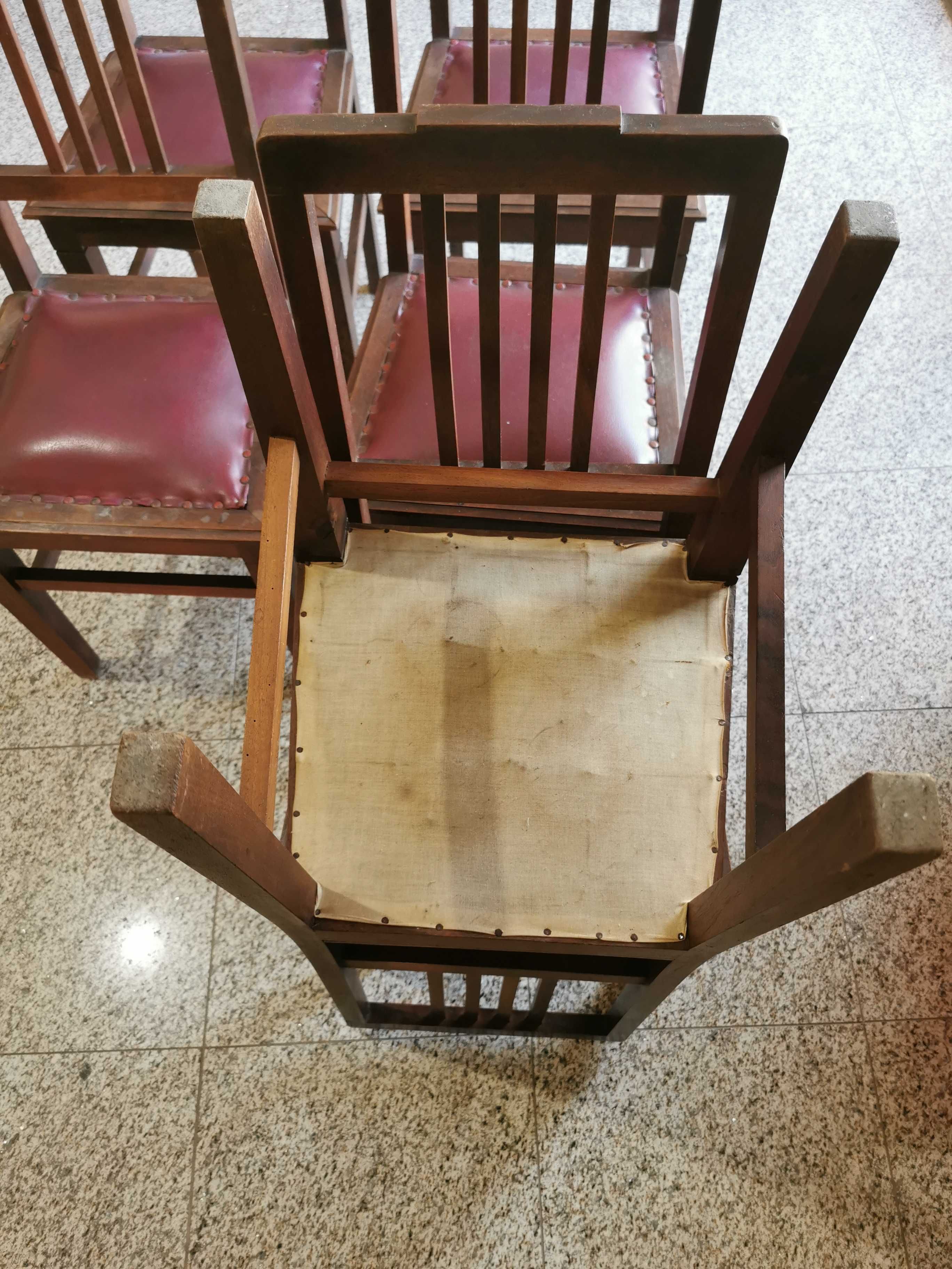 Mesa e cadeiras vintage
