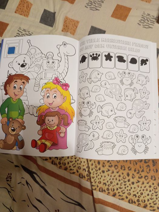 Набор новый  одним лотом альбом разукрашка карандаши