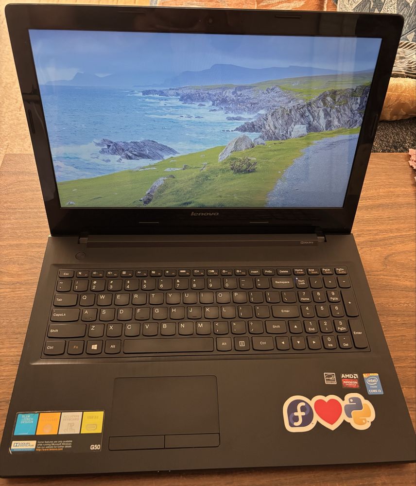 Laptop Lenovo G50-70– i3 / 8GB RAM / 240 SSD / Radeon