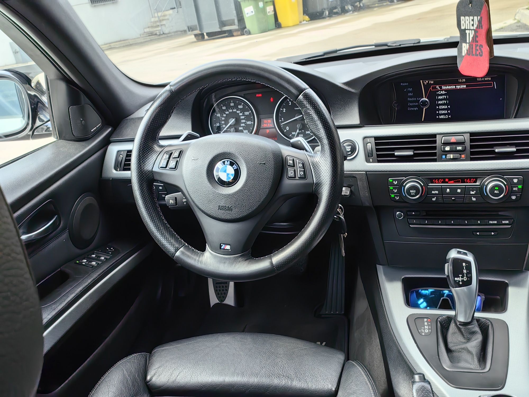 BMW E90 335i 2011 M Pakiet SPORT