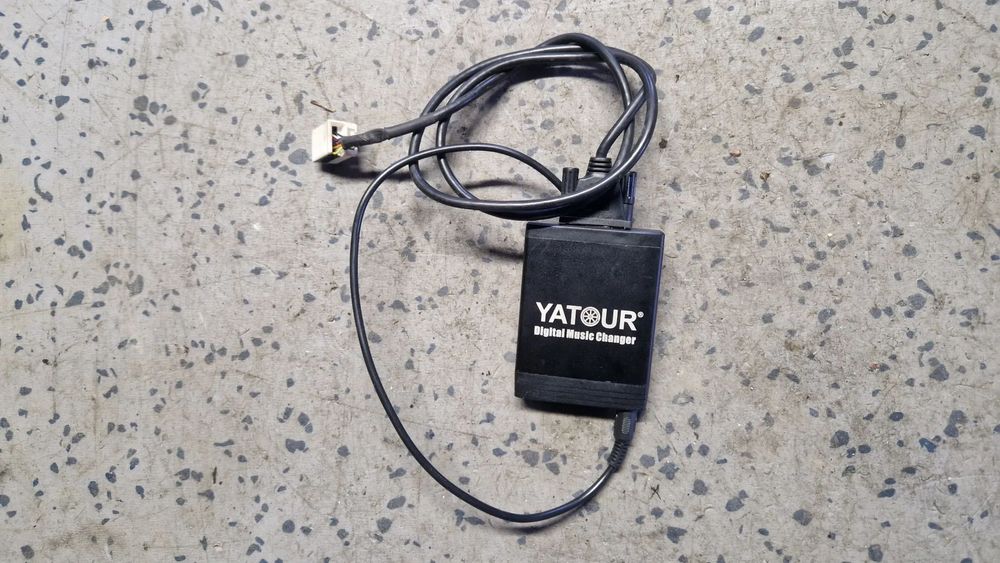 VOLKSWAGEN JETTA 1K5 GOLF V ZMIENIARKA CYFROWA YATOUR