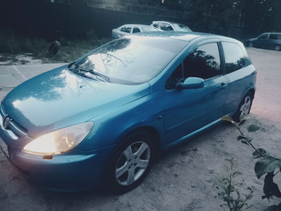 Продам машину на полном ходу