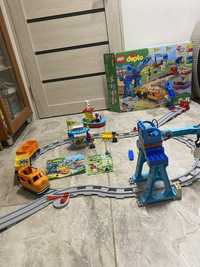 Конструктор LEGO DUPLO Грузовой поезд 105 деталей (10875)