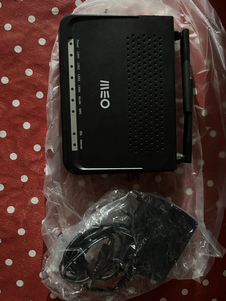 Router Wifi ADB A4000N