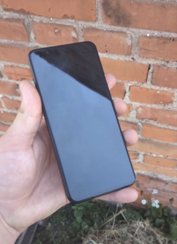 ДУЖЕ ГАРНИЙ Смартфон Google Pixel 4XL 128GB White