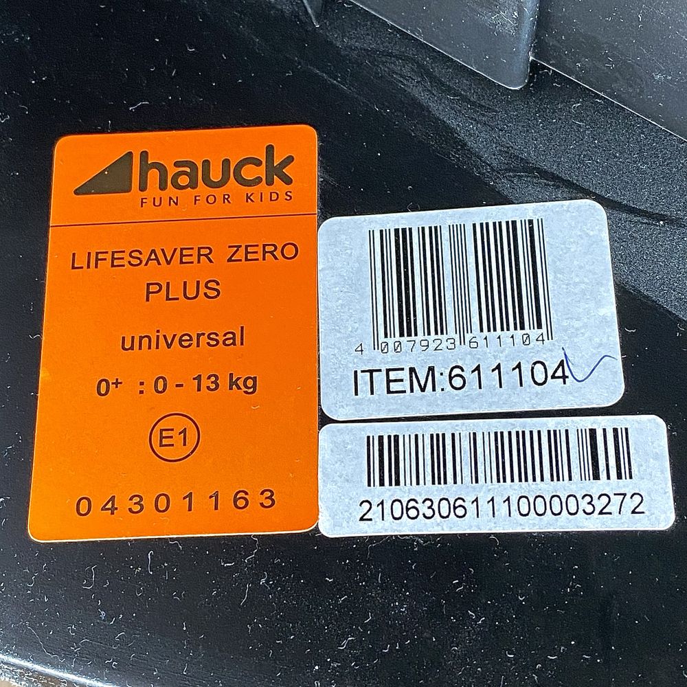 Детское автокресло Hauck Lifesaver Zero plus universal