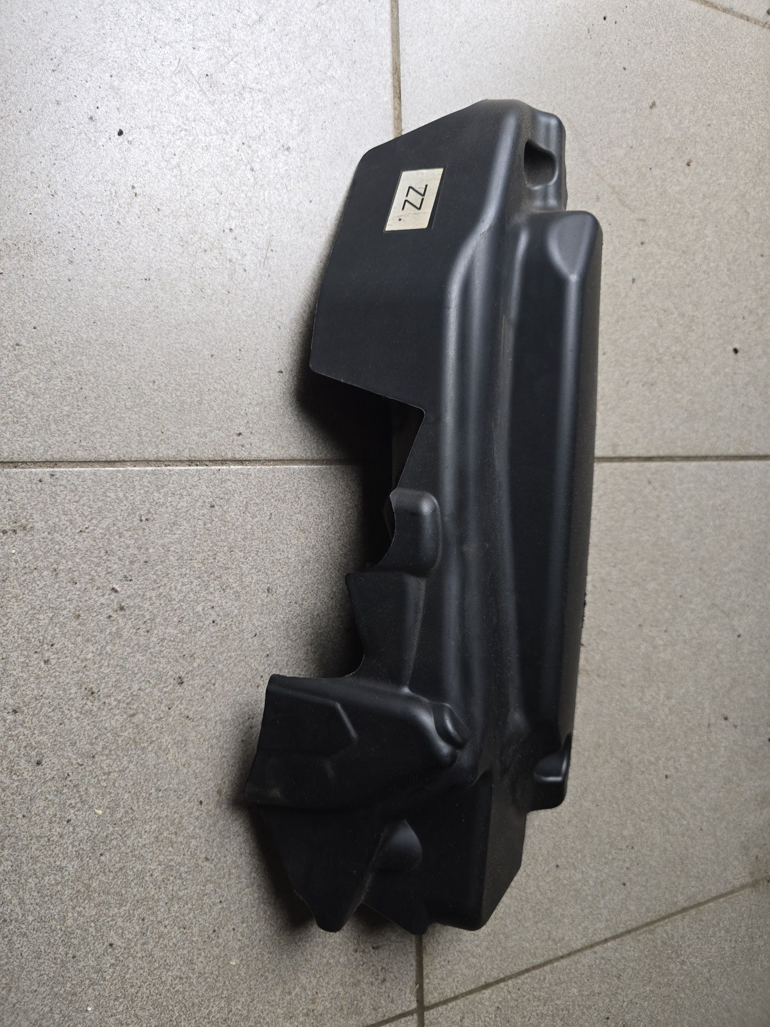 Звукоизоляционный кожух BMW е60/61, код 11147807242