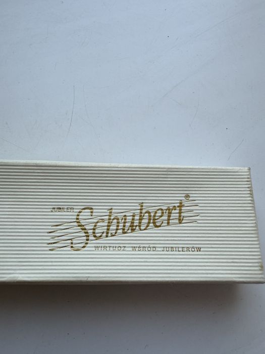 Елегантний подарунковий набір (браслет + сережки) Schubert, новий