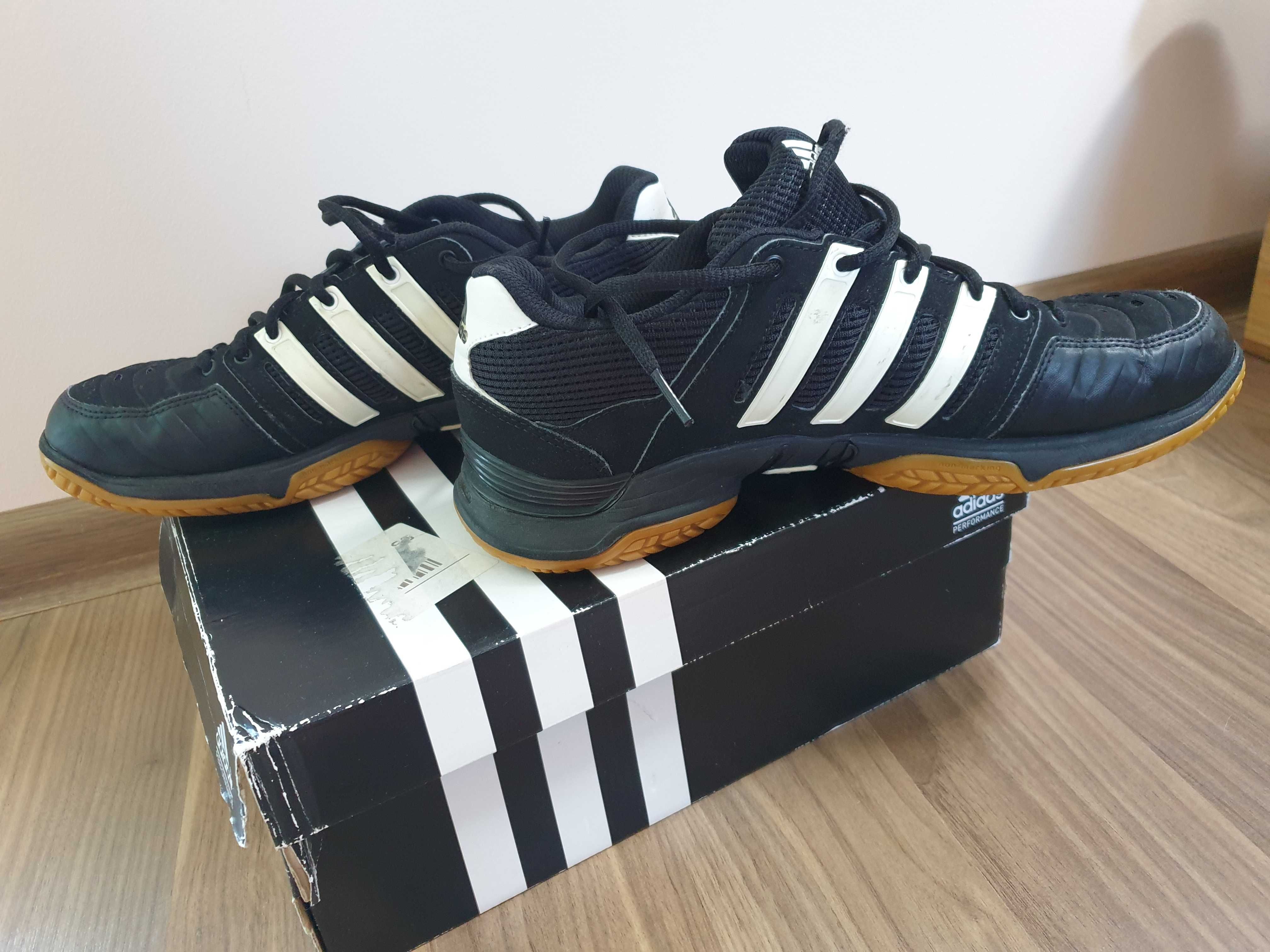 Adidas Stabil Team Spezial roz 42
