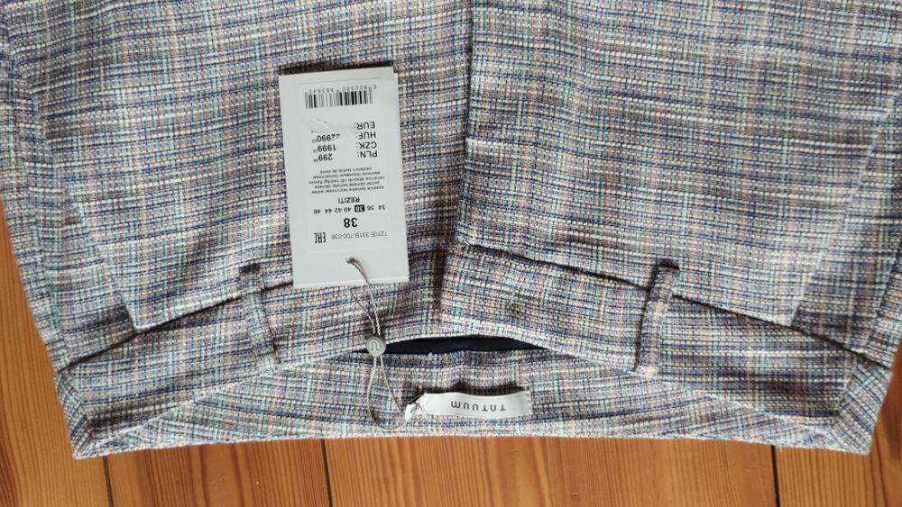 Spodnie tkaninowe Tatuum 38 do kostek z metką