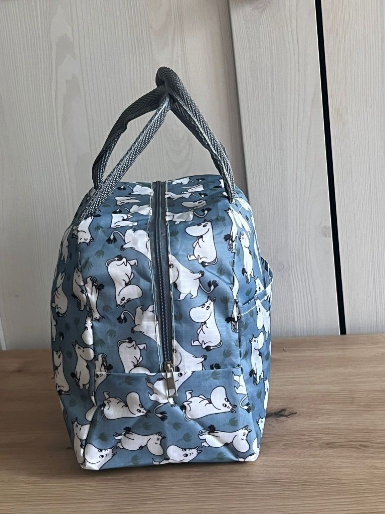Torba termiczna Moominki – styl i funkcjonalność w jednym!