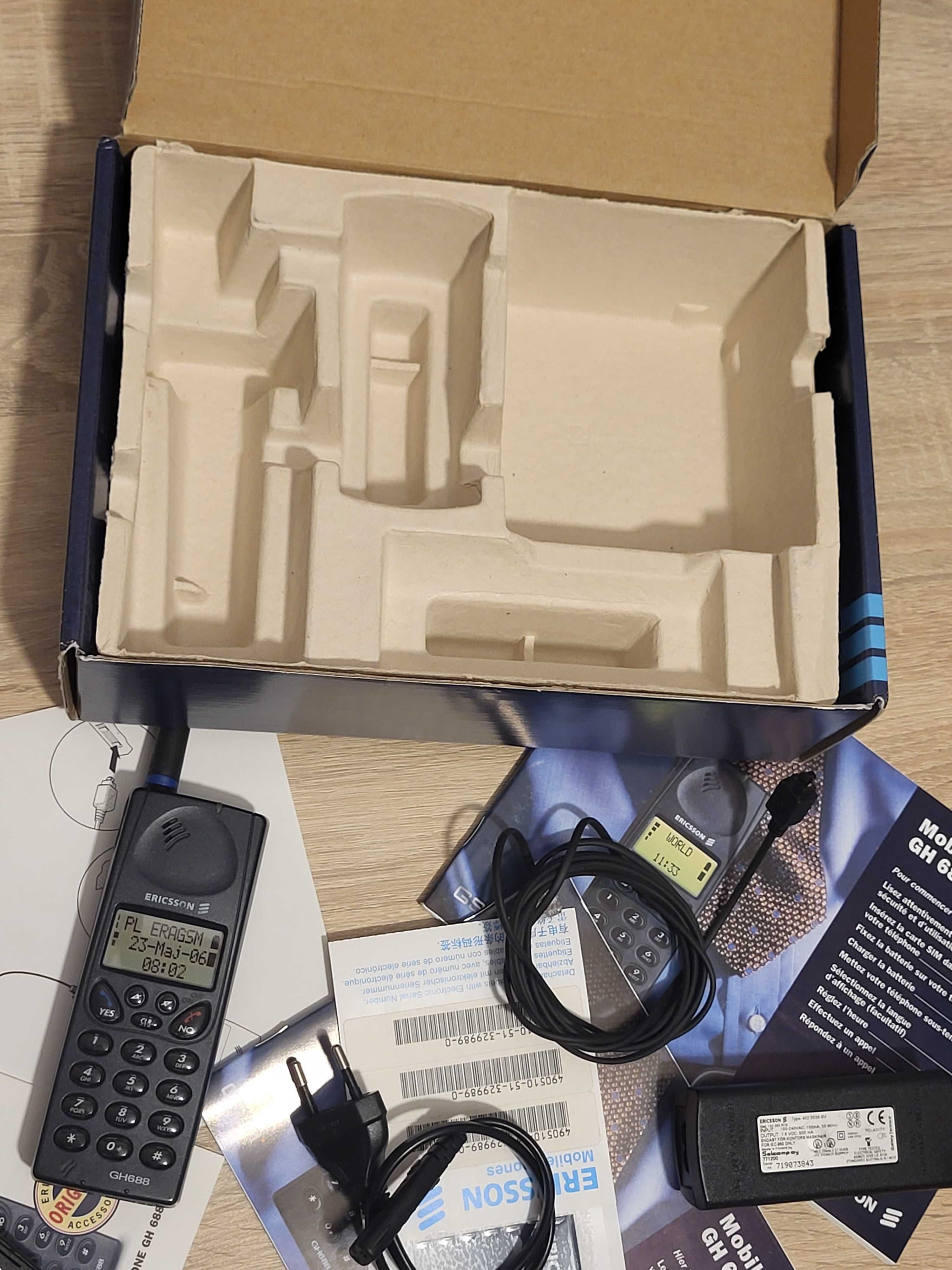Telefon Ericsson GH688 bateria ładowarka zestaw karton Sony