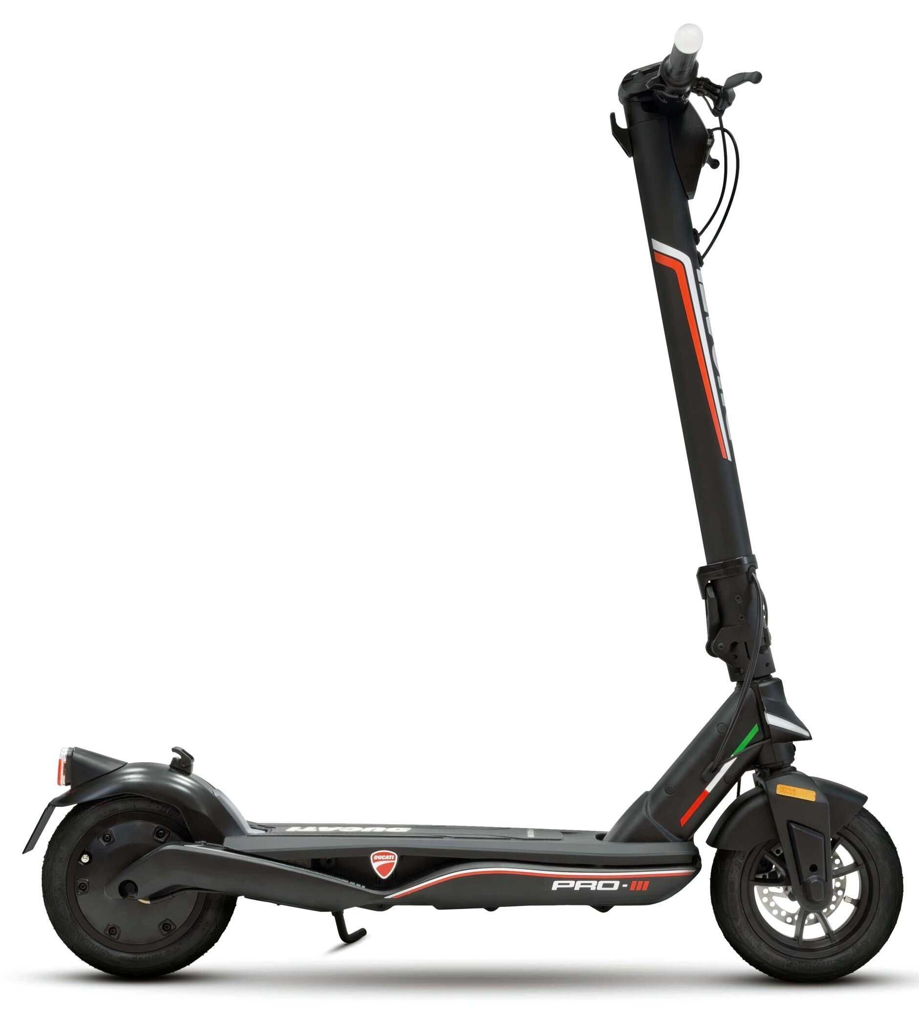 Hulajnoga elektryczna DUCATI Pro III 2023 50km 350W 10"