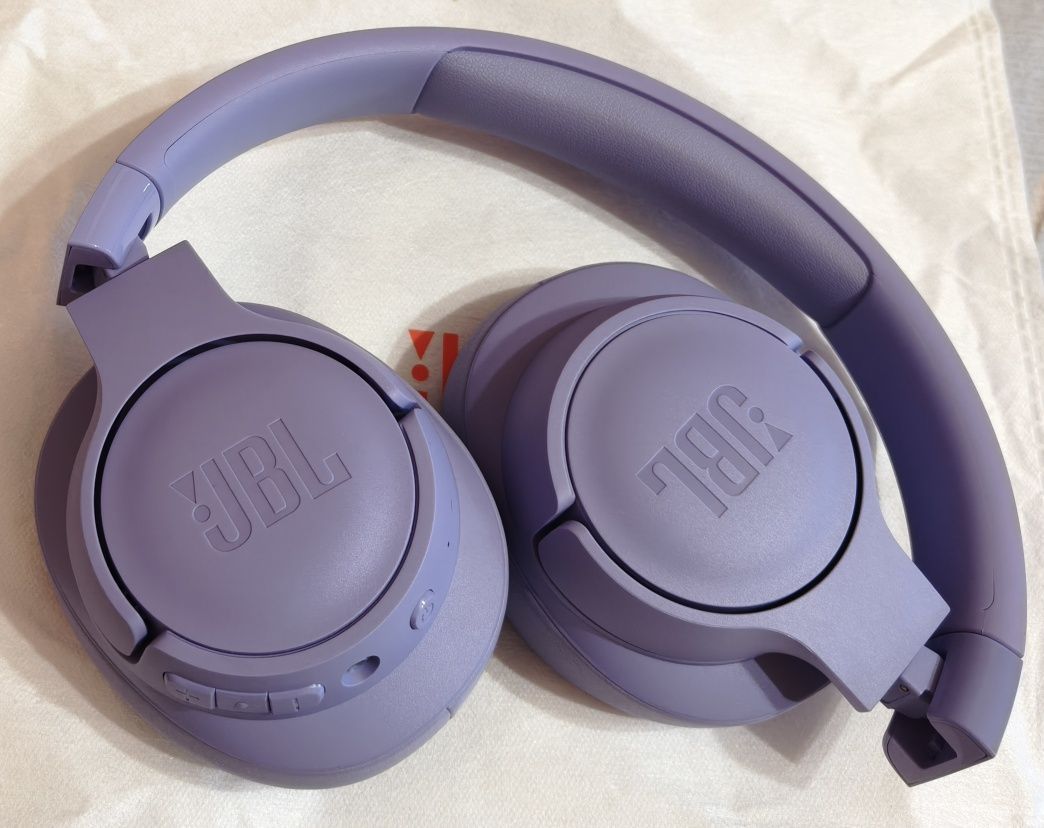 Продам бездротові навушники Jbl Tune 720 BT